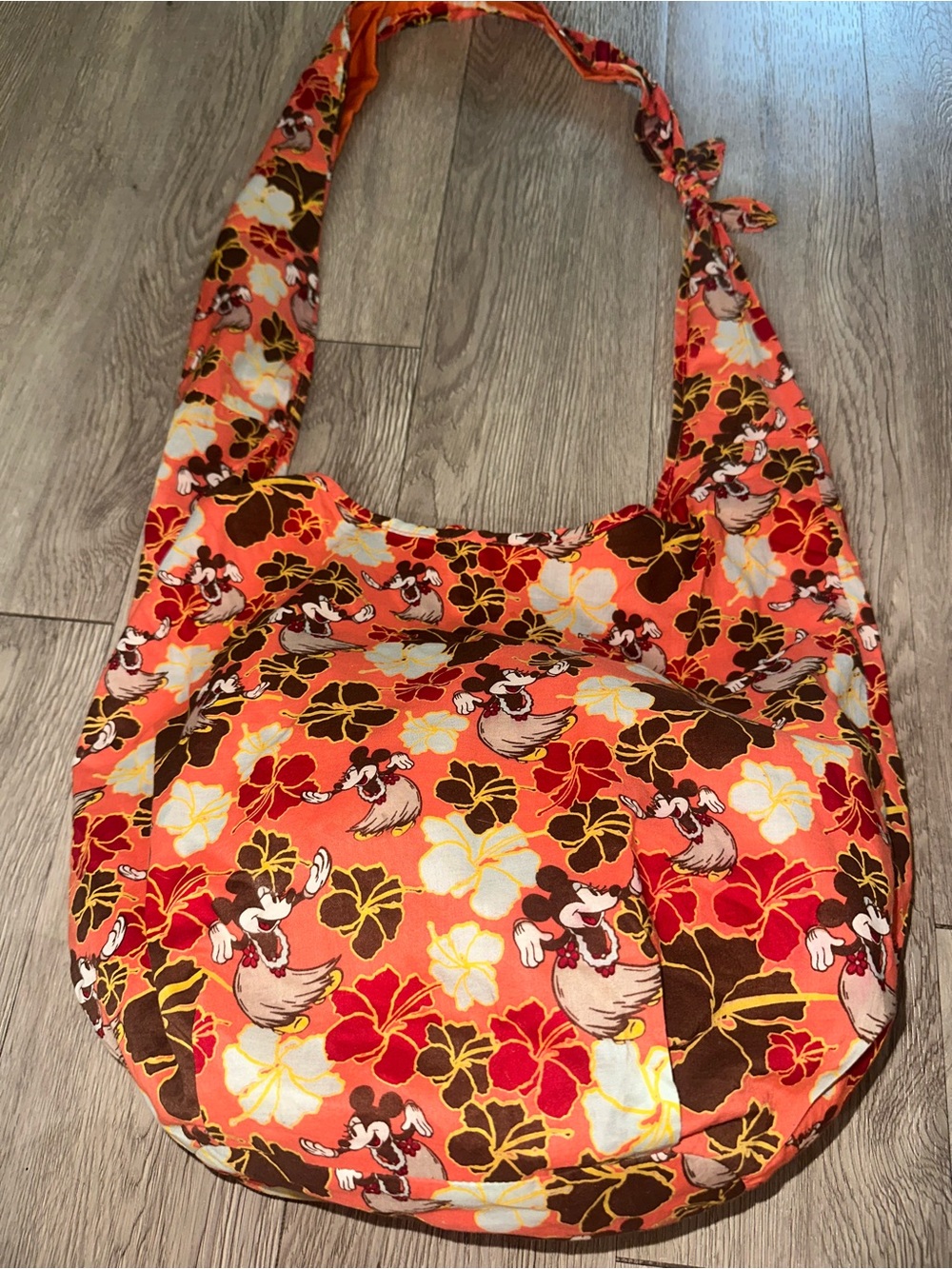 Vtg Minnie Mouse Walt Disney Parks Hawaiian Hula Hibiscus Slouch Bag Purse